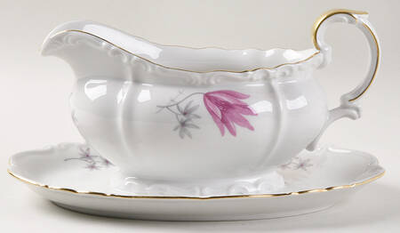 Stratford Gravy Boat with Attached Underplate