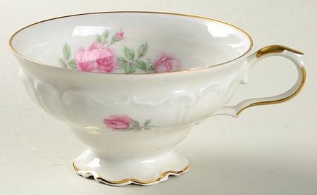 Three Roses Footed Cup