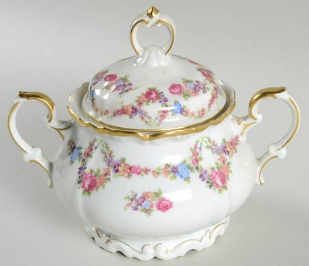Victoria Sugar Bowl & Lid