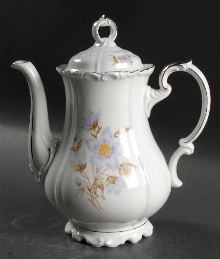 Winfield Coffee Pot & Lid