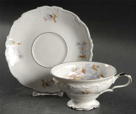 Winfield Footed Cup & Saucer Set
