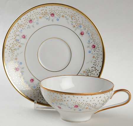 Footed Cup & Saucer Set