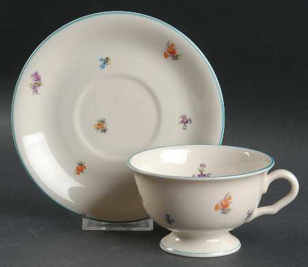 Lorraine Footed Cup & Saucer Set