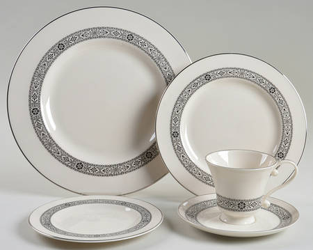 Midnight Lace 5 Piece Place Setting