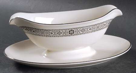 Midnight Lace Gravy Boat with Attached Underplate