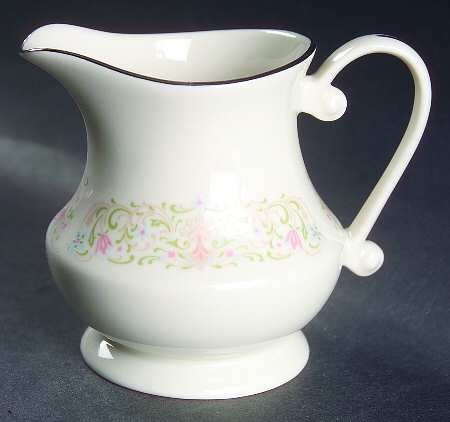 Plantation Creamer
