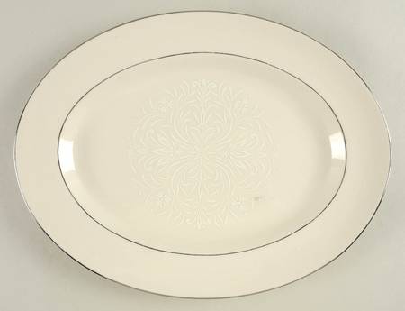 Snowflake 12" Oval Serving Platter