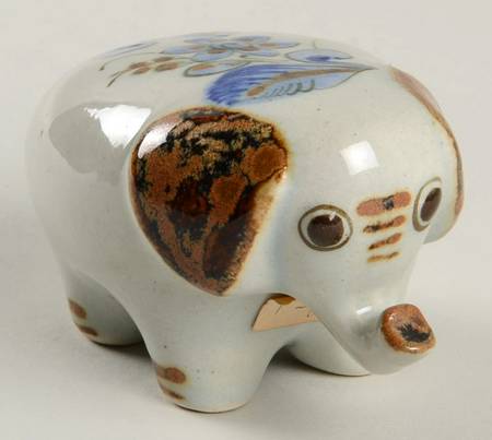 El Palomar Blue Elephant Figurine