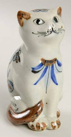 El Palomar Blue Cat Figurine