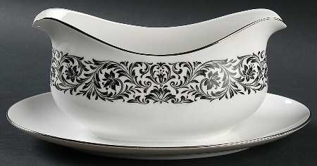Baronesse Gravy Boat with Attached Underplate