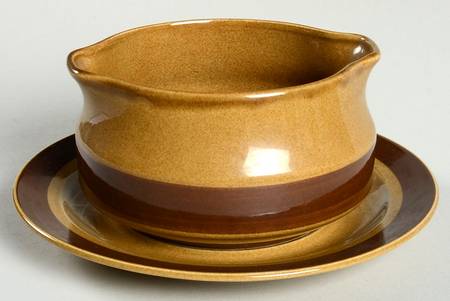 Canoe Gravy Boat & Underplate