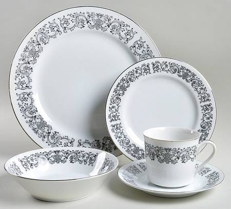 Corsair 5 Piece Place Setting