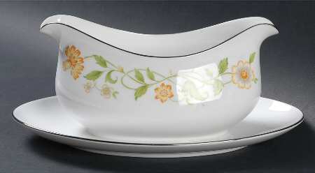 Floral Generation Gravy Boat with Attached Underplate