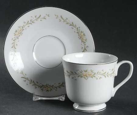 Milancia Footed Cup & Saucer Set