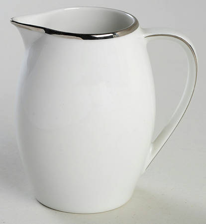 Moderne Creamer