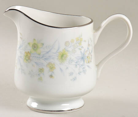 Serenade Creamer by Ekco