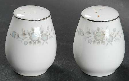 Winsford Salt & Pepper Set