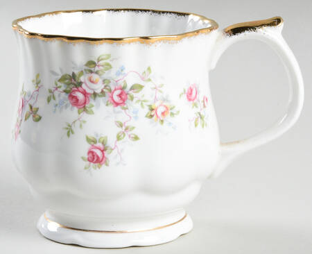 Rosamond Footed Cup