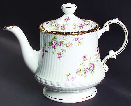 Rosamond Teapot & Lid by Elizabethan