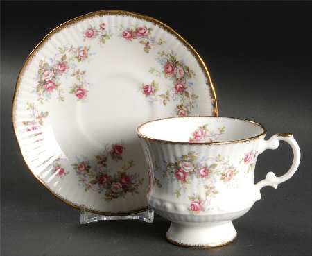 Rosamond Footed Cup & Saucer Set