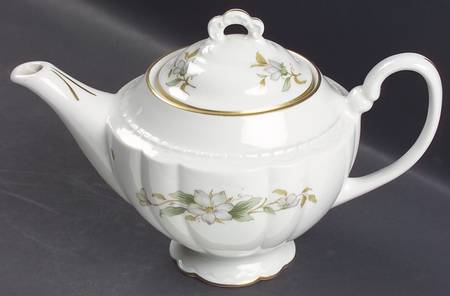 Dogwood Teapot & Lid
