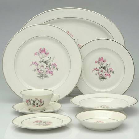 EMB1 56 Piece Estate Set
