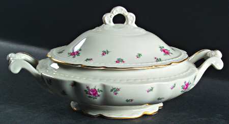 EMB41 (USA) Oval Covered Vegetable