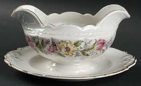 EMB42 Gravy Boat with Attached Underplate by Embassy (American)