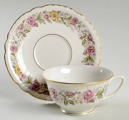 Footed Cup & Saucer Set