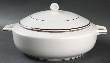 EMB44 (AMERICAN) Round Covered Vegetable