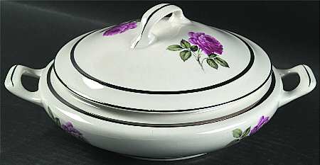 EMB6 Round Covered Vegetable by Embassy (American)