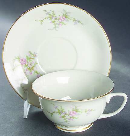 EMB8 (AMERICAN) Footed Cup & Saucer Set