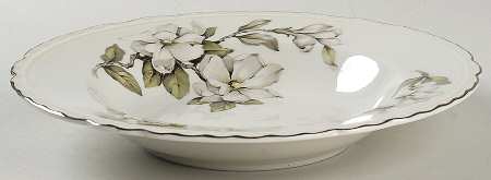 Silver Gardenia (Rim, Scalloped) Rim Soup Bowl