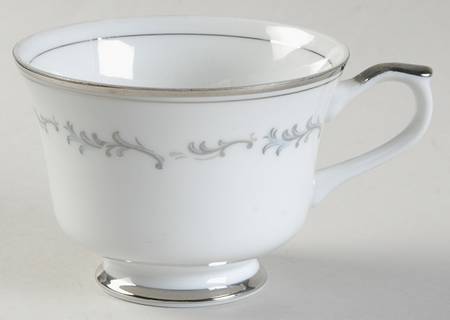 Celebrity Celebration Footed Cup