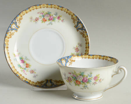 EMP2 Footed Cup & Saucer Set
