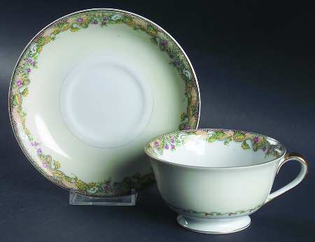 EMP4 Footed Cup & Saucer Set