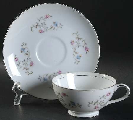 Flair (Japan)_ Footed Cup & Saucer Set