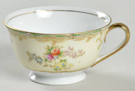 Flora (No #) Footed Cup by Empress (Japan)