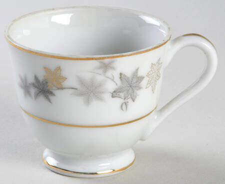 Golden Silhouette Footed Demitasse Cup