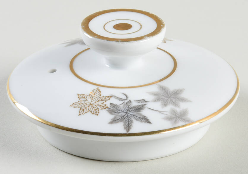 Golden Silhouette Lid for Teapot