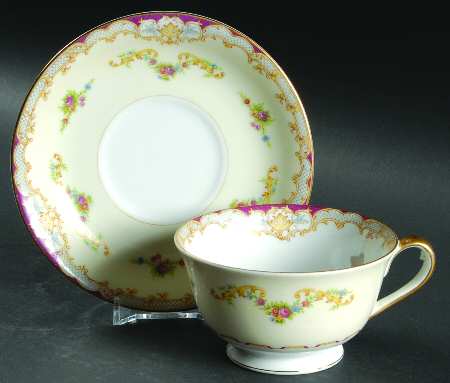 Minuet Footed Cup & Saucer Set