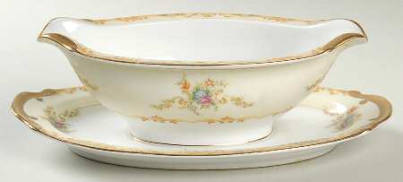 Rosaria Gravy Boat with Attached Underplate