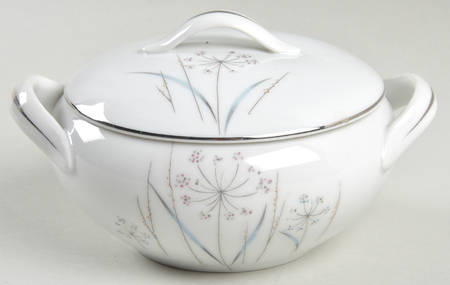 Trousseau Sugar Bowl & Lid
