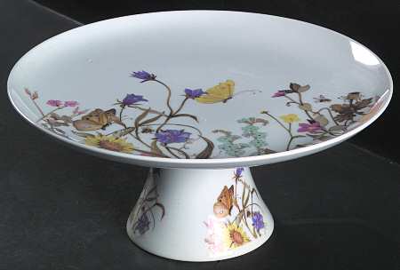 Nature's Garden Society 10" Diameter Pedestal Cake Stand