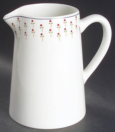 Petite Fleur 26 Oz Pitcher