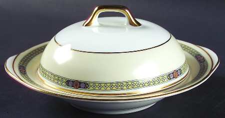 4907 Round Covered Butter