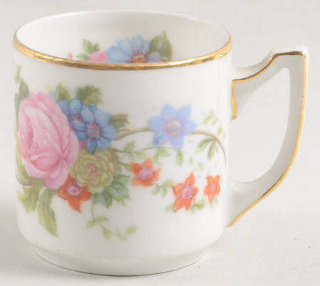 5748 (White Background) Flat Demitasse Cup