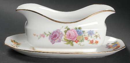 5748 (White Background) Gravy Boat with Attached Underplate