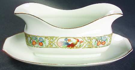 6257 Gravy Boat with Attached Underplate
