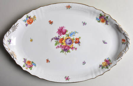 8462 16" Oval Serving Platter